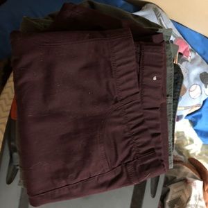 Women’s skinny pants